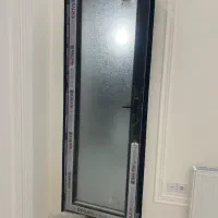 درب پی وی سی