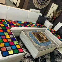 فروش   ال چرم هفت نفره همراه با میز وسط