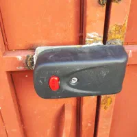 فروش و تعمیرات انواع قفل ها(قفل های کله گاوی)