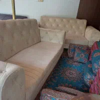سه سرویس مبل در حد نو با سنتی به مبلغ ۴و پونصد