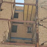 آپارتمان 85مترمسکن مهر5سیلونیمه کاره