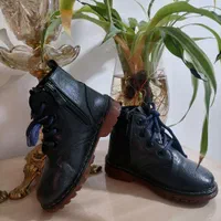 بوت رنگ اسپرت|کفش و لباس بچه|محمدشهر, شهرک پیام (مهرالبرز)|دیوار