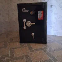 گاوصندوق رمزداردرحدنودوماه خرید