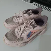 کفش اسپورت استوک