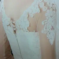 لباس عروس|لباس|فردیس, منظریه|دیوار