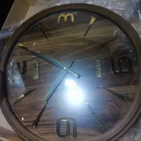 ساعت دیواری