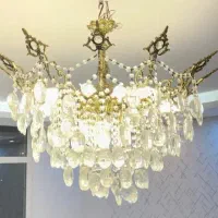 لوستر طلایی مدل آبشار کاملا نو و سالم