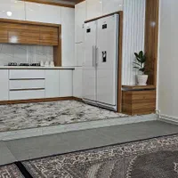 آپارتمان 100متری/مربع/پنج قدم تا اصلی