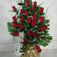 گل و پایه ی گل