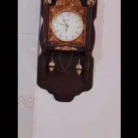 ساعت و تابلو