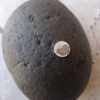 شهاب سنگ باچگالی زیاد و جذب زیاد آهنربا
