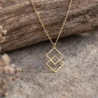 نیم ست زنانه طرح طلا رنگ ثابت