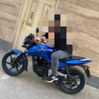 موتور pulse 180cc