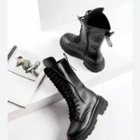 نیم بوت نو|کیف، کفش، کمربند|نیشابور, ده حلاج|دیوار