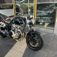 cb1300مدل ۲۰۱۲ مشکی
