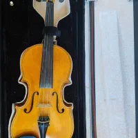 ویولن دست ساز کریمی در حد نو