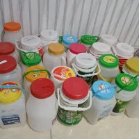 دبه و ظرف درب دار پلاستیکی