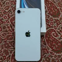 آیفون SE 2020