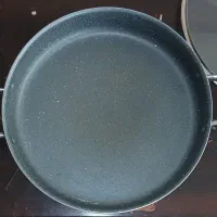 ماهیتابه ی درشیشه ای