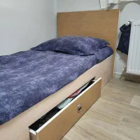 تخت خواب یک نفره همراه عسلی|تخت و سرویس خواب|تهران, امیرآباد|دیوار