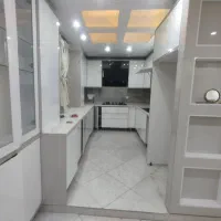 65متر/2خواب/پارکینگ انباری اسانسور بالکن/مختاری