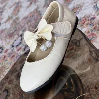 کفش مجلسی بچگانه در حد آکبند