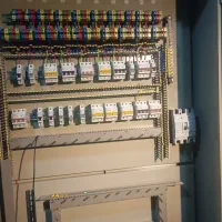 خدمات برق صنعتی آذرخش