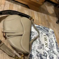 کیف لوکس برندجهانی دیور (Dior)کاملآنواستفاده نشده|کیف، کفش، کمربند|اهواز, زیتون کارگری|دیوار