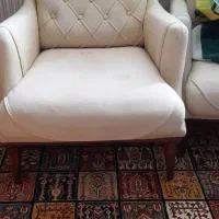 دوعدد مبل تکی|مبلمان خانگی و میز عسلی|قم, شهرک شهرداری|دیوار