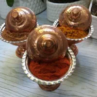 ادویه و عرقیات