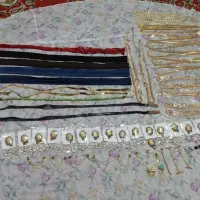 همه مدل کمربندوگل سینه به فروش می رسد