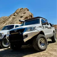 هایلوکس اتومات۲۰۱۵