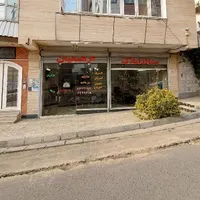 مغازه ۹۵ متری*گوهردشت خ پیروزی*سند تکبرگ تجاری