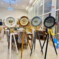 ساعت ایستاده کارتیر در رنگبندی