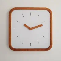 ساعت دیواری چوبی