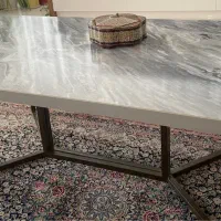 میز وسط مبلی