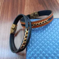 فروش دستبند چرمی کارتیر رنگ ثابت