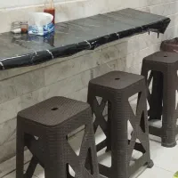 میز دیواری وصندلی