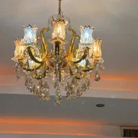 لوستر ۸شاخه