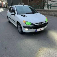 206 خوش رخ جوان پسند