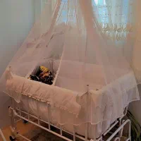 تخت گهواره ای