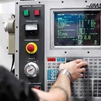 اپراتور فرزcncمسلط طراحی 3بعدی ونرم افزار پاورمیل