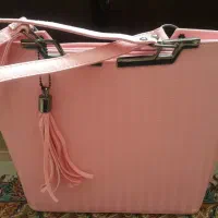 چمدان بزرگ و کیف|کیف، کفش، کمربند|یزد, |دیوار