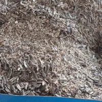 کنجاله تخمه آفتابگردان و پوست بادام زمینی|حیوانات مزرعه|فامنین, |دیوار