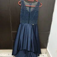 پیراهن مجلسی در حد نو ۳۰۰۰۰۰۰