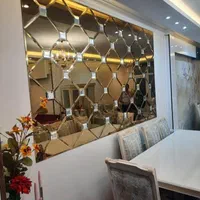 آیینه هنرمند|آینه|پرند, فاز ۰|دیوار