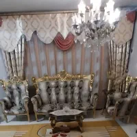 مبل ۹ نفره و میز  ناهار خوری ۴ نفره
