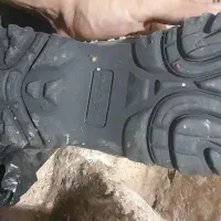 کفش‌کوهنوردی‌‌‌|کیف، کفش، کمربند|نیشابور, ۲۲ بهمن|دیوار
