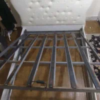 تختخواب دونفره|تشک تختخواب|مشکیندشت, |دیوار