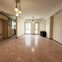 ۷۰ متر  موقعیت اداری / تابلو خور / بر اصلی